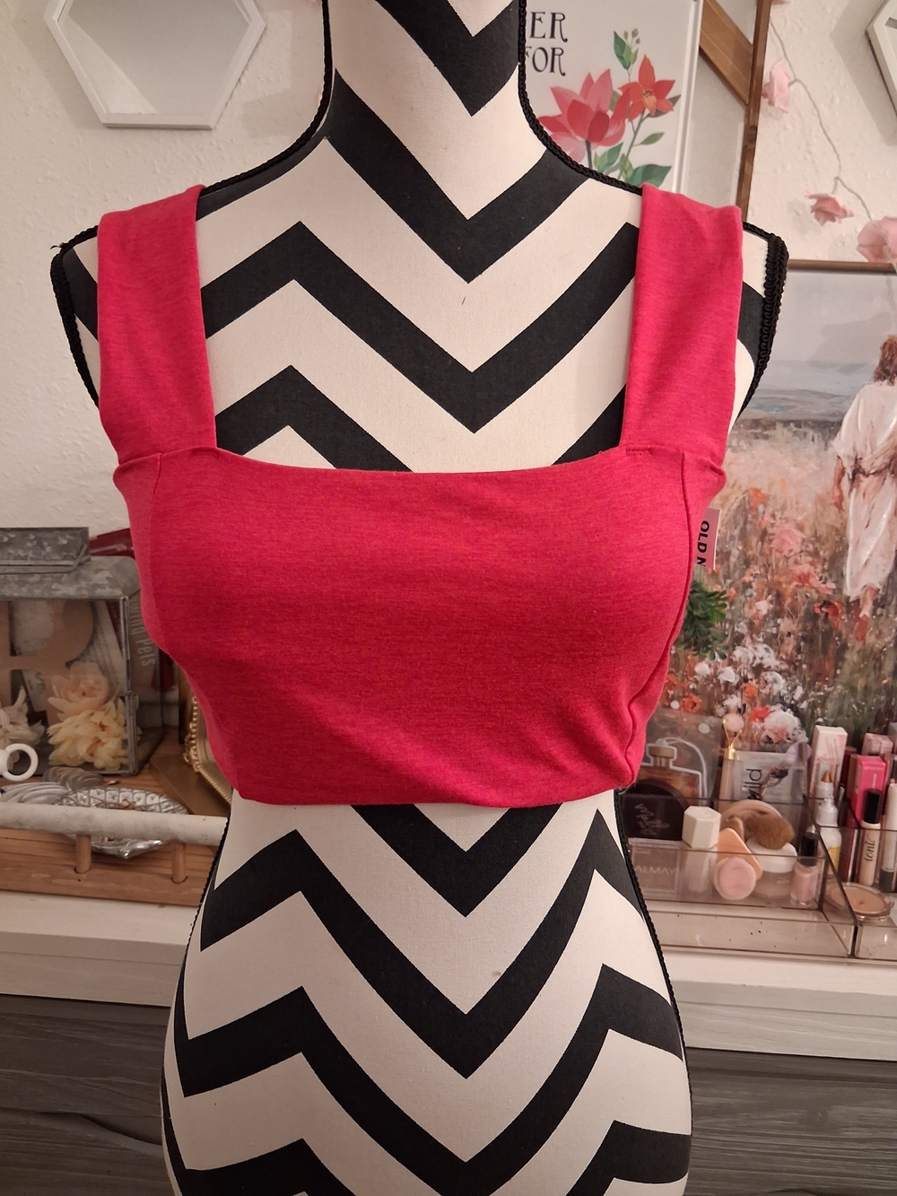 Old Navy Square-Neck Ultra Cropped Tank Top - Pink / Red